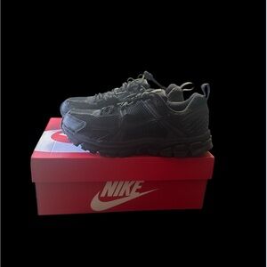 Nike black Charcoal Running Shoes